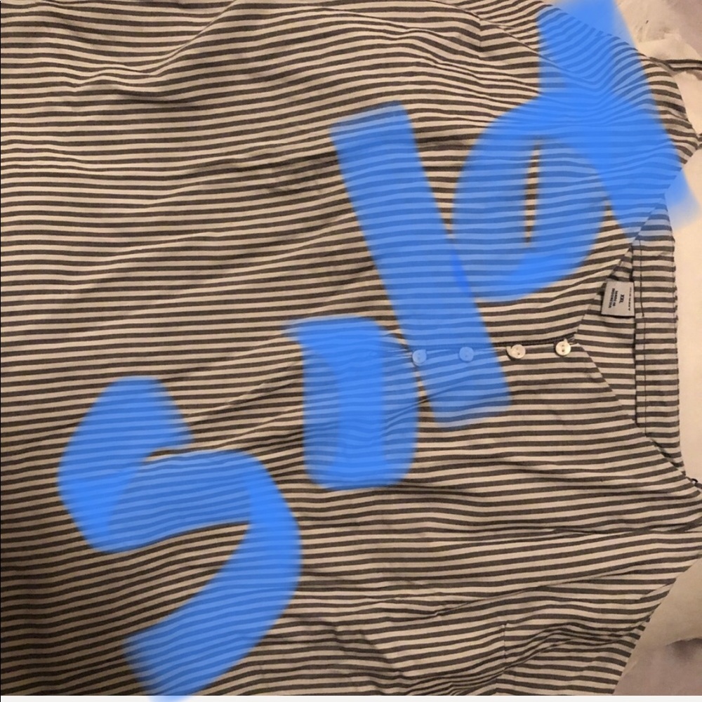 Old Navy Womens xXL Skinny strap shirt